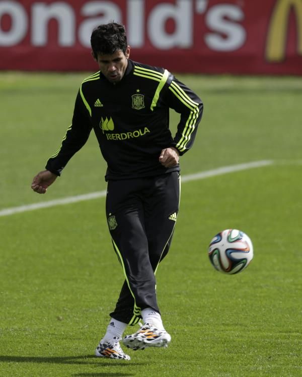 2014-06-21t174300z_1000944640_tb3ea6l1fuj2k_rtrmadp_3_brazil-worldcup_reuters