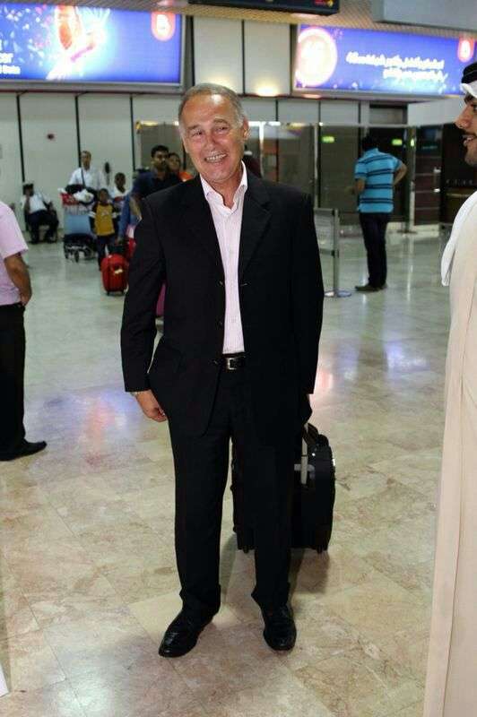 الزواوي في مطار البحرين الدولي