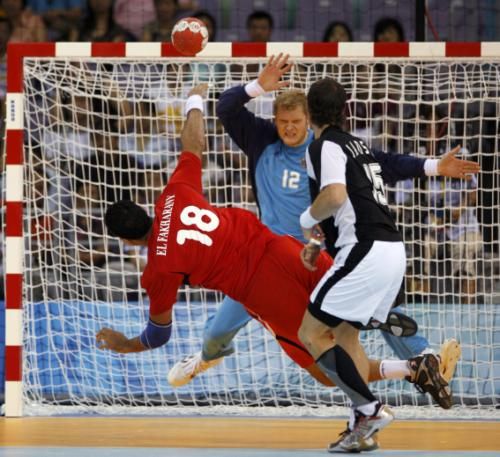 2008-08-14t021327z_01_olytz02_rtrnsrp_0_olympics-hanball-_reuters