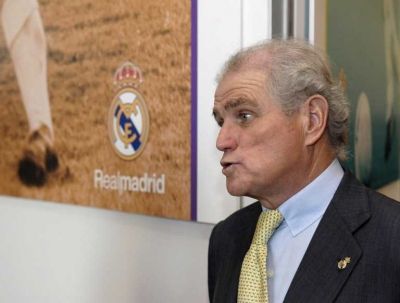 رامون كالديرون رئيس نادي ريال مدريد الاسباني 