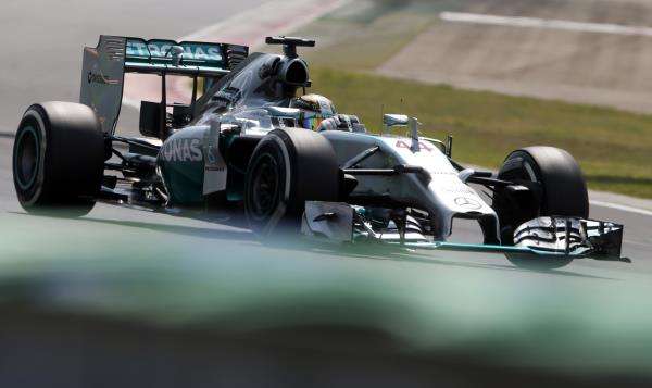 2014-07-26t104818z_1828898305_gm1ea7q1g1n01_rtrmadp_3_motor-racing-prix_reuters