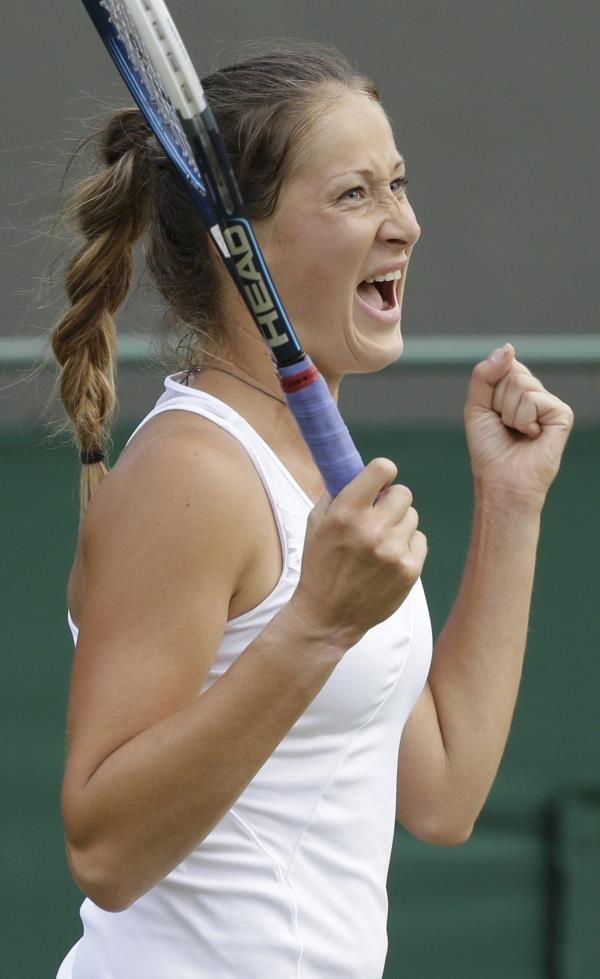 2014-06-25t175750z_659627474_lr2ea6p1dw315_rtrmadp_3_tennis-wimbledon_reuters
