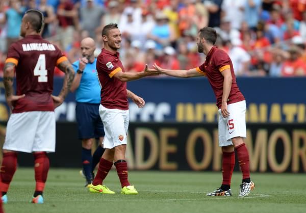 2014-07-26t231327z_2014290993_nocid_rtrmadp_3_soccer-friendly-as-roma-vs-manchester-united_reuters