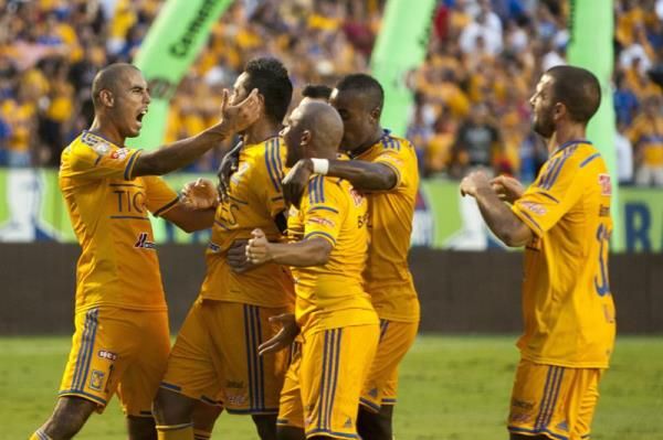 20140727-635420351860733065w_efe