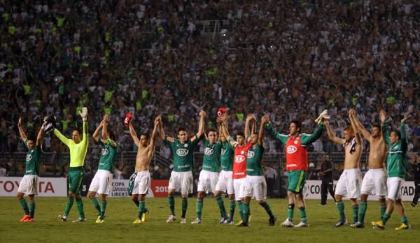 2013-04-12t003312z_530829004_gm1e94c0nmk01_rtrmadp_3_soccer-latam-libertadores_reuters