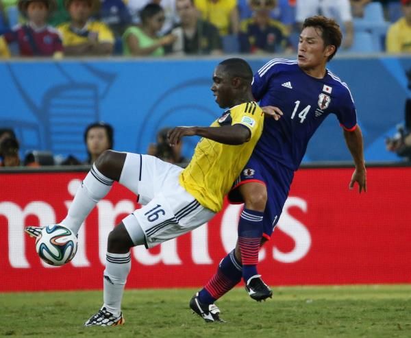  بالانتا (يسار)