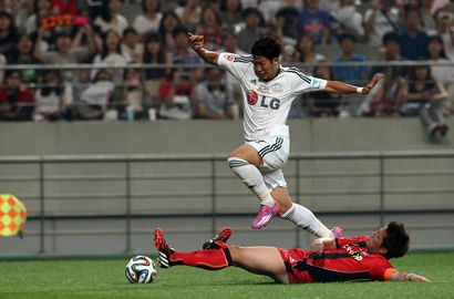 سون هيونج مين يواجه فريق إف سي سيئول الكوري