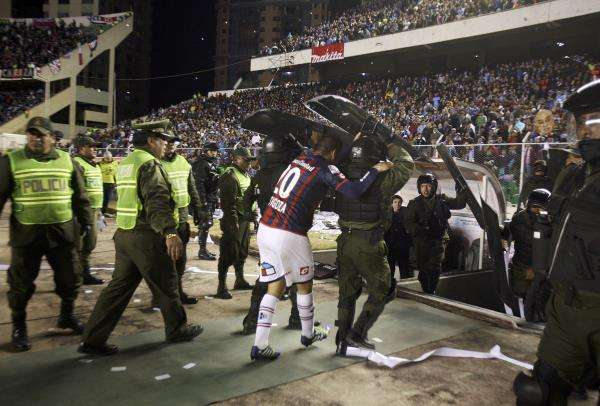 2014-07-31t013006z_1922934969_tb3ea7v04awzr_rtrmadp_3_soccer-libertadores_reuters