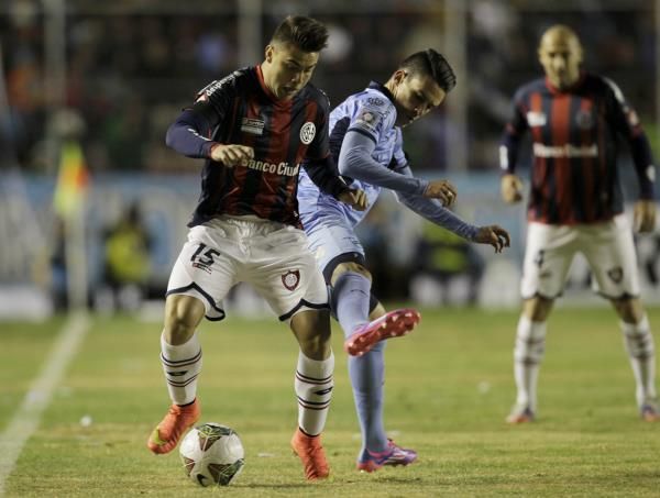 2014-07-31t005031z_1625671355_tb3ea7v02gyzj_rtrmadp_3_soccer-libertadores_reuters