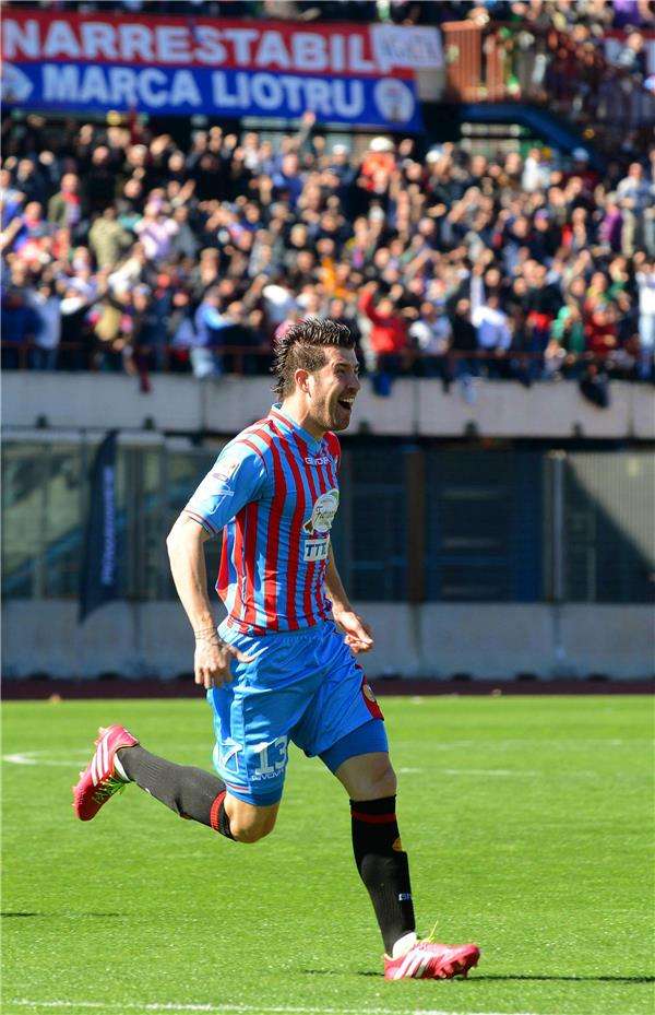 ماريانو إيزكو