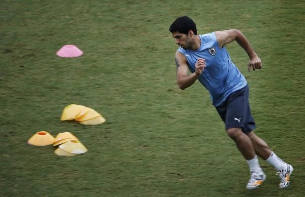  لويس سواريز