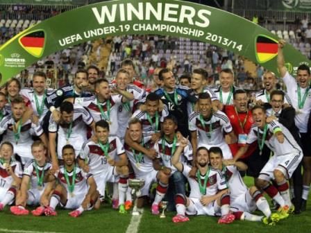 احتفالية الألمان باللقب