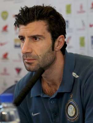 الـبـرتـغـالـي لـويــس فـيـغــــو