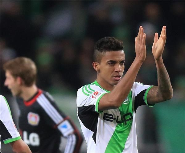 لويس جوستافو