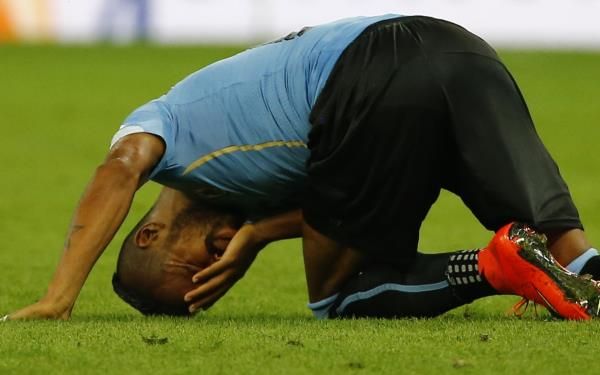 2014-06-28t212811z_1585652763_tb3ea6s1qakpy_rtrmadp_3_soccer-world-m50-col-uru_reuters