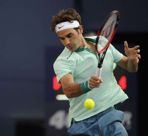 2014-08-06t003934z_689294490_nocid_rtrmadp_3_tennis-rogers-cup-federer-vs-polansky_reuters