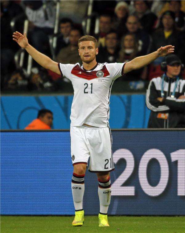 شكودران مصطفي