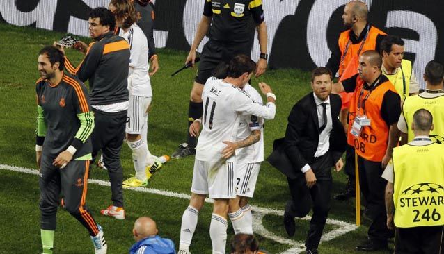 xabi_alonso_destacada_da_luz_celebracion_gol