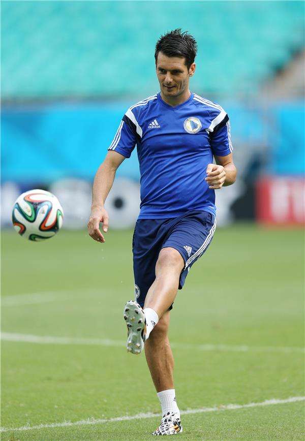 امير سباهيتش