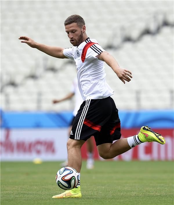  شكودران مصطفى