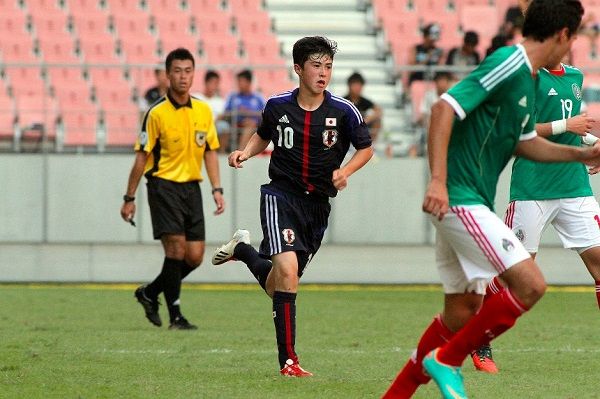 الانجليزي الأصل كاي جودارد مع منتخب اليابان