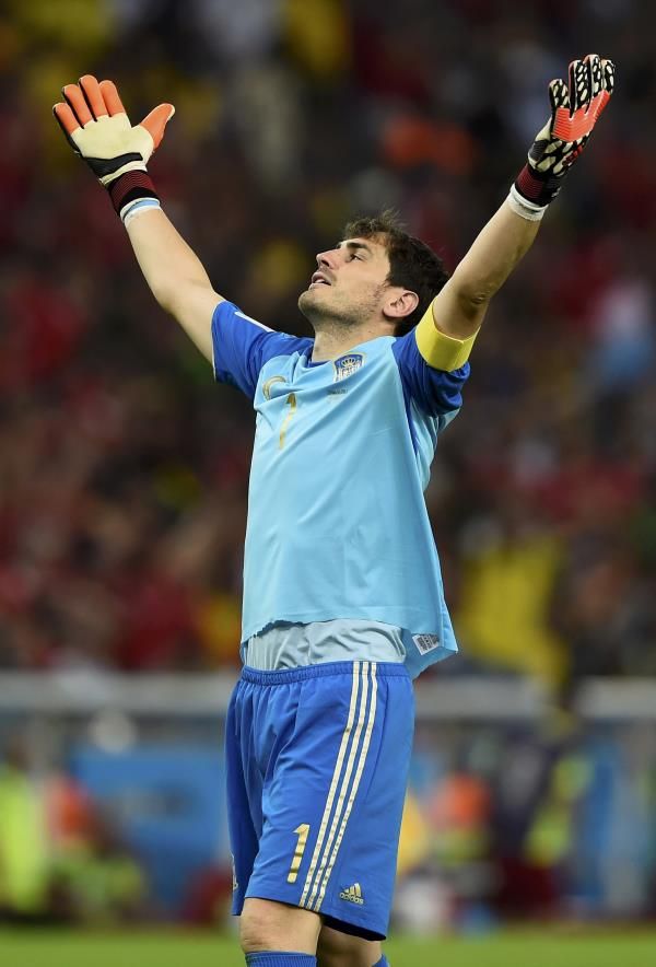  إيكر كاسياس