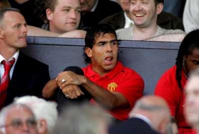 كارلوس تيفيز 