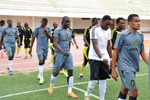 الشريف في المقدمة