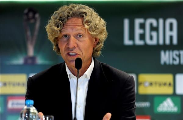  بوجوسلاف ليسنودورسكي رئيس ليجيا وارسو