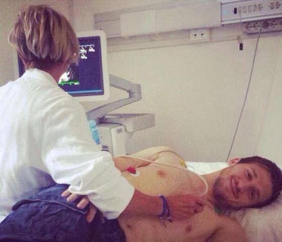 ماركو مارين يجري الكشف الطبي في فيورنتينا