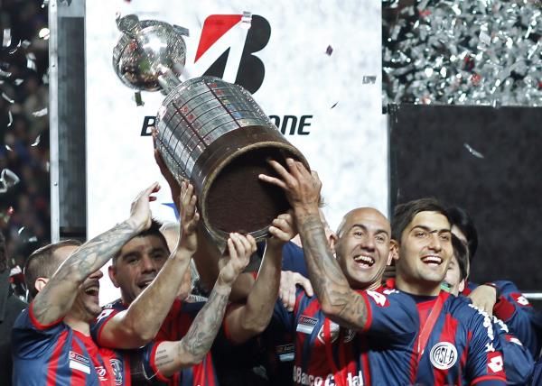 2014-08-14t025049z_511748299_tb3ea8e082q1e_rtrmadp_3_soccer-libertadores_reuters