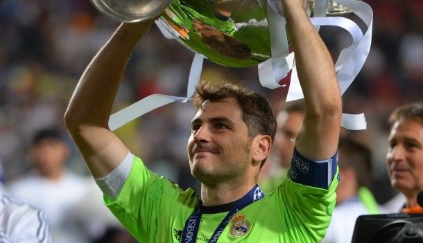  إيكر كاسياس