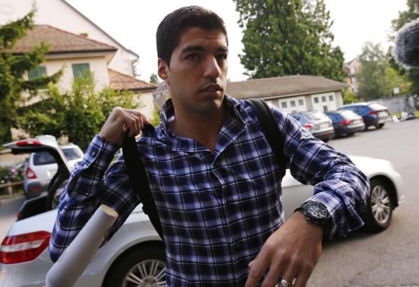 2014-08-08t061902z_2021289346_gm1ea8813k601_rtrmadp_3_soccer-uruguay-suarez_reuters