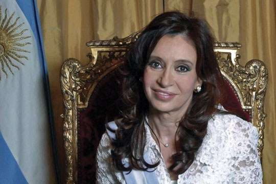  رئيسة الأرجنتين كريستينا فرنانديث
