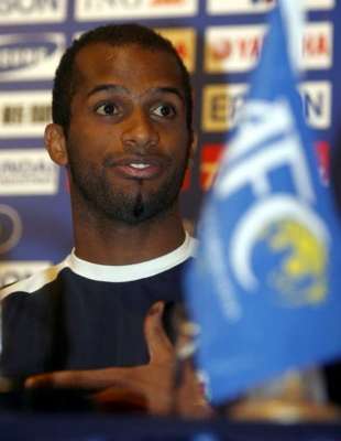 الحارس العماني علي الحبسي 