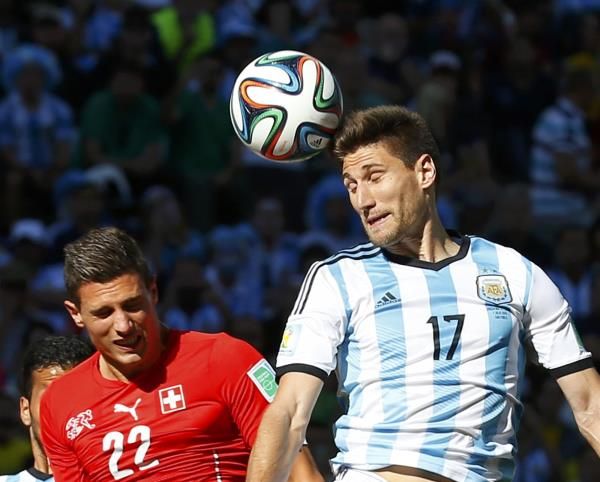 2014-07-01t172248z_147268306_tb3ea711ex0yp_rtrmadp_3_soccer-world-m55-arg-sui_reuters
