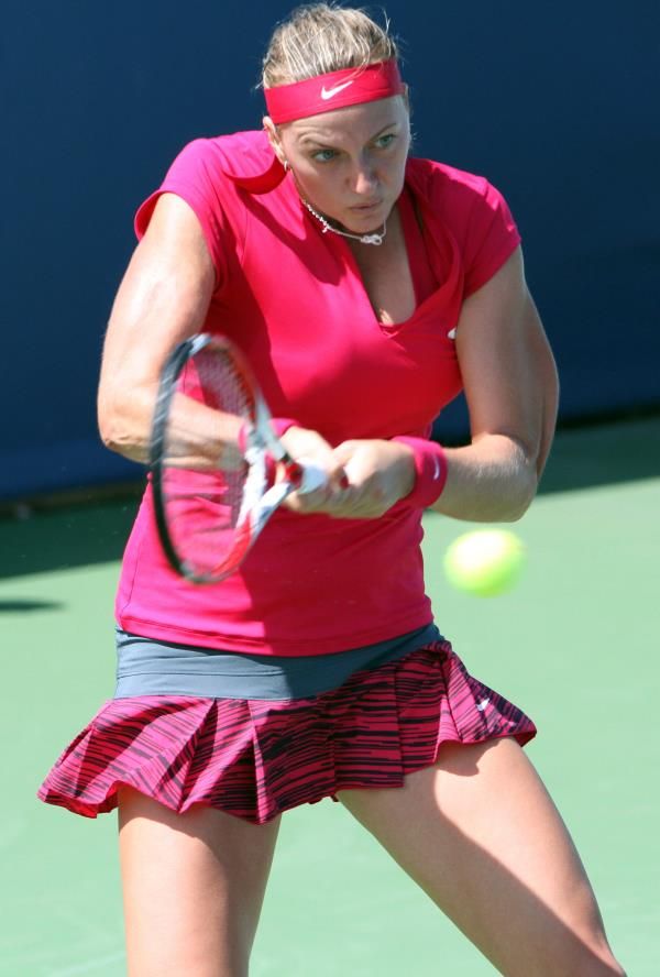 2014-08-13t191519z_748017595_nocid_rtrmadp_3_tennis-western-and-southern-open-kvitova-vs-svitolina_reuters