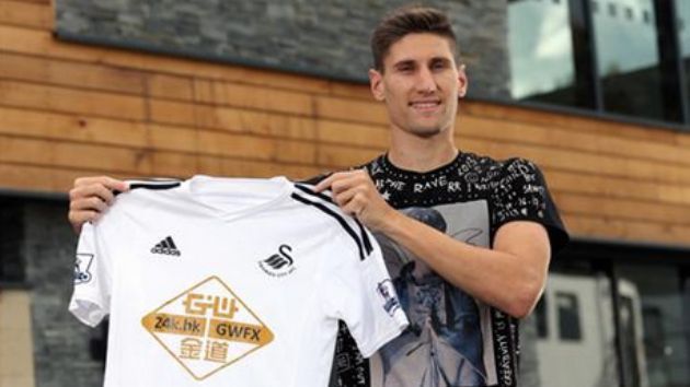 الارجنتيني فرنانديز 