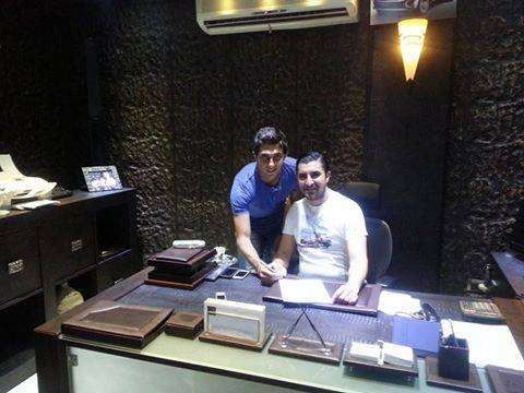 حسن أو زينب يوقع للوحدة السوري