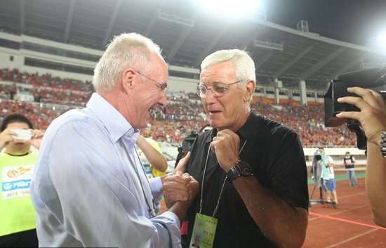 مارتشيللو ليبي (يمين) وسفين جوران اريكسون