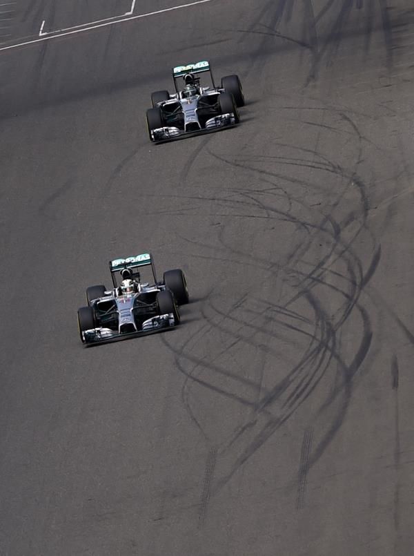 2014-08-24t150457z_1718400755_gm1ea8o1s1f01_rtrmadp_3_motor-racing-prix_reuters