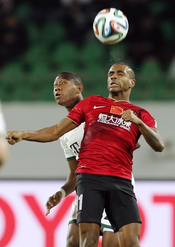 2013-12-17t201242z_790635909_gm1e9ci0bmq01_rtrmadp_3_soccer-club_reuters