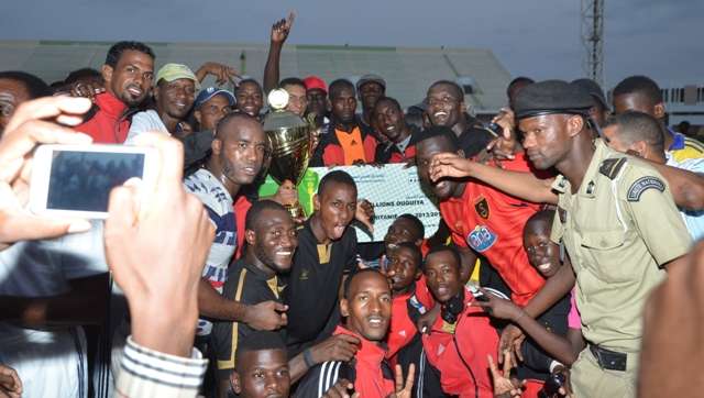 تتويج الشرطة بالدرجة الثانية