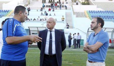 الأمير علي والمدرب الإنجليزي ويلكينز وأحمد عبد القادر بتدريب اليوم  