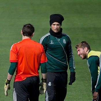 ثلاثي ريال مدريد راموس وكاسياس ورونالدو