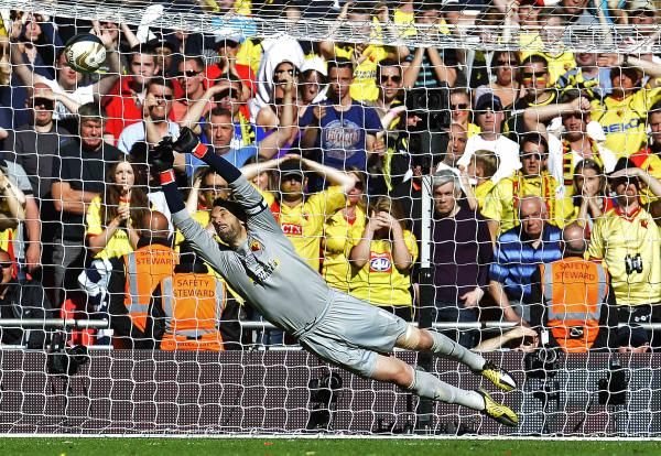 2013-05-27t162923z_271843670_gm1e95s01as01_rtrmadp_3_soccer-england_reuters