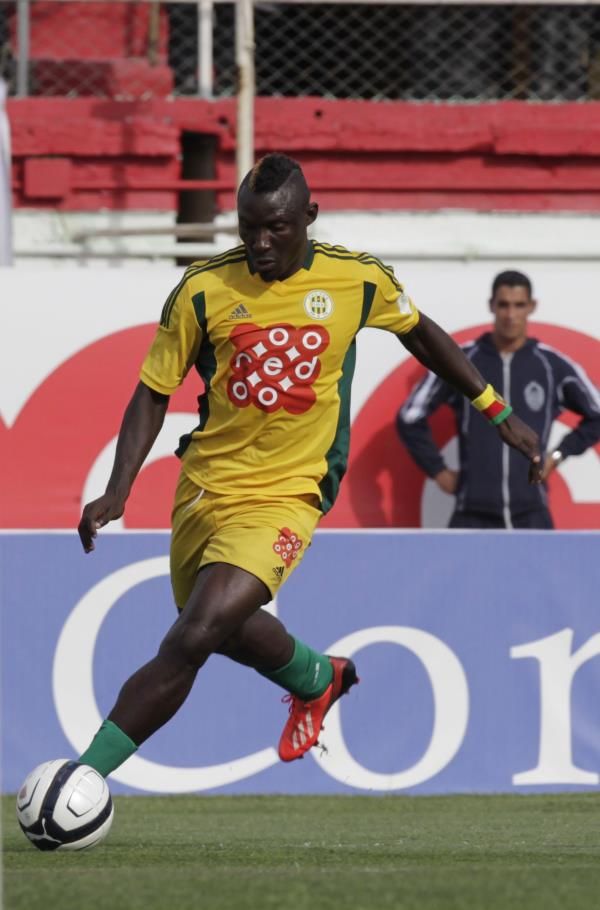 2014-08-24t154750z_674757331_gm1ea8o1tfd01_rtrmadp_3_algeria-ebosse_reuters