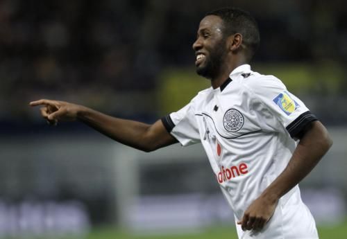 2011-12-11t080616z_01_toy101_rtridsp_3_soccer-world-club_reuters