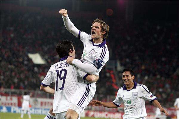 2013-12-10-03985493_epa