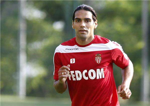  راداميل فالكاو